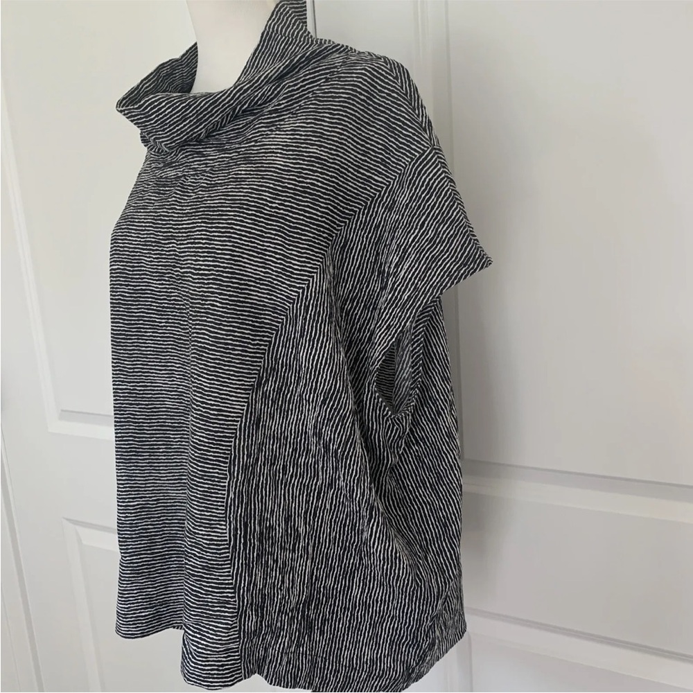 NICHE Nilgun Derman sz M Ridge Stripe Black/White Boxy Cap Sleeve Top 58"B